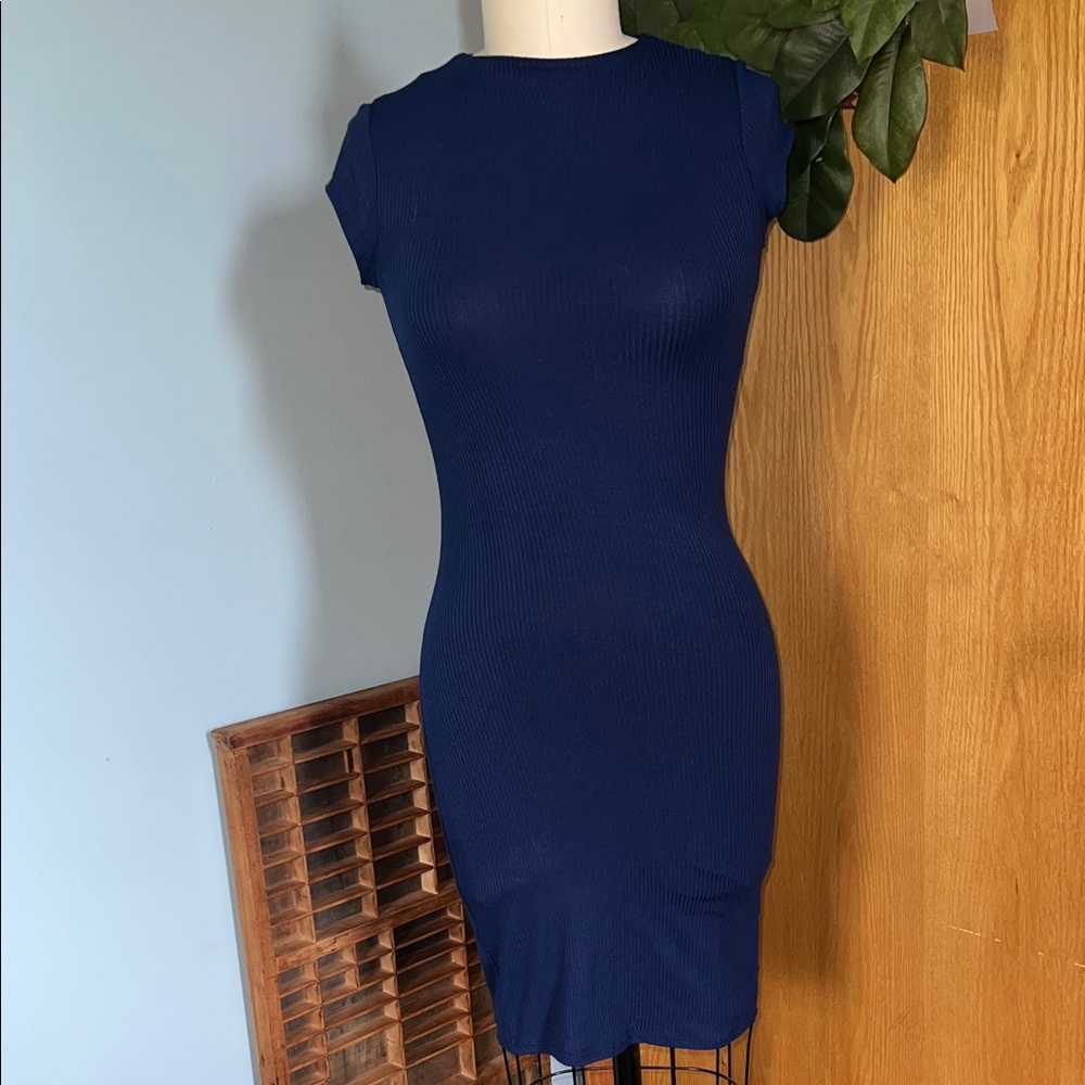 Joe & Elle Ribbed Bodycon Dress‎ Womens XS Navy Blue Excellent Cap Sleeve Mini